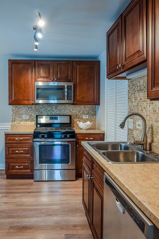 Foto del edificio - 12739 S Kenneth Ave