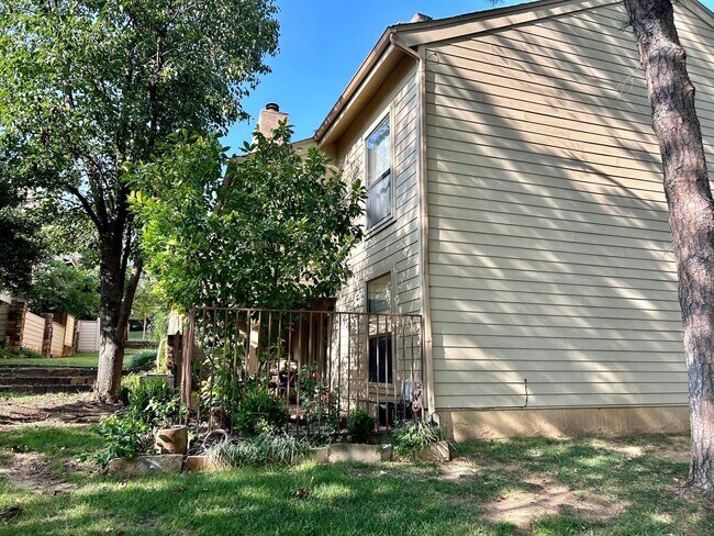 Foto del edificio - Gorgeous Condo in The Gated Community of The Timbers!