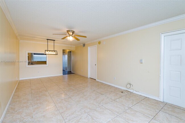 Foto del edificio - 1701 NW 75th Ave