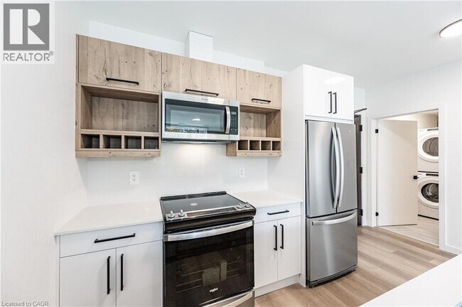 Photo du bâtiment - 24 Union St E