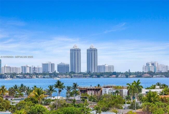 Foto del edificio - 1455 N Treasure Dr