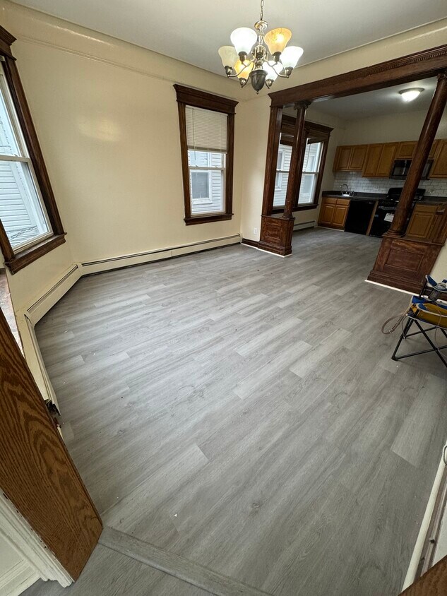 Foto principal - 304 Shelton Ave