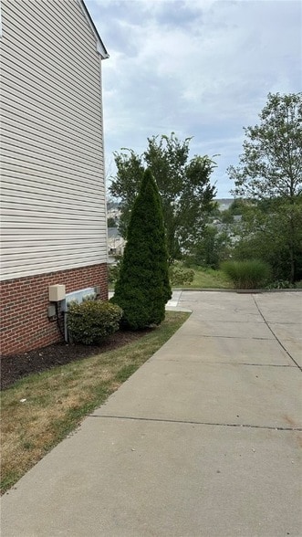 Photo - 10519 Timber Edge Dr Townhome