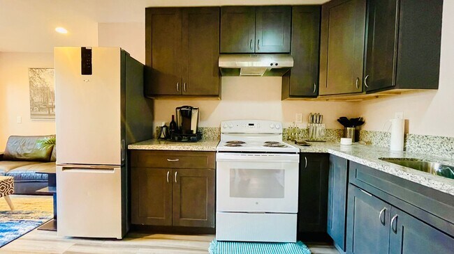 Kitchen with brand new appliances - 1051 Columbus Dr