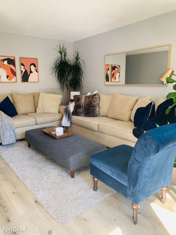 Foto del edificio - 3 br, 2 bath Townhome - 5916 W 26th St