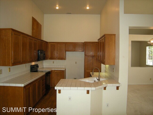 Foto del edificio - 3 br, 2 bath House - 231 Laurelwood Way