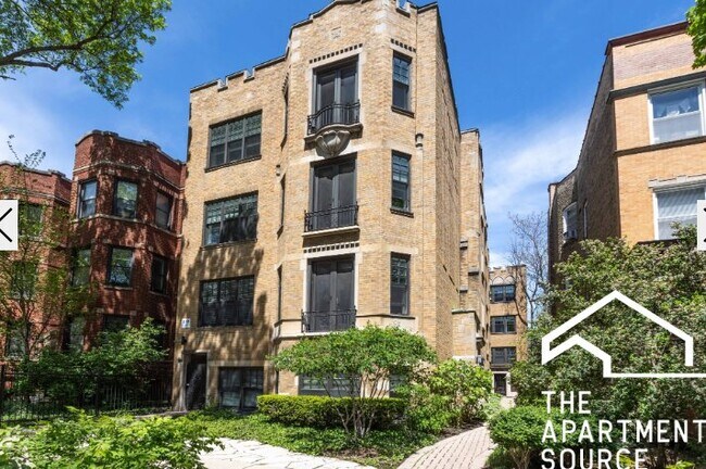 Foto del edificio - 1356 W Carmen Ave