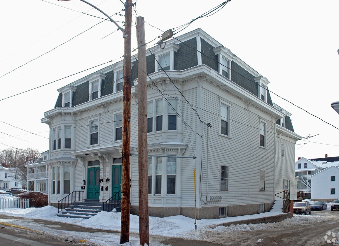 Building Photo - 20 Jefferson St