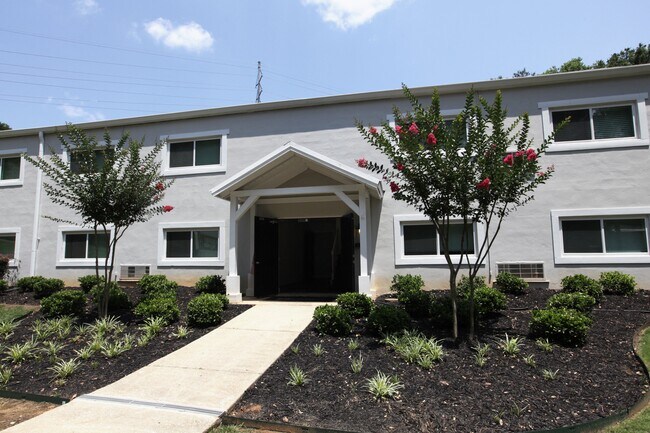 Foto del edificio - Lockheed Square Apartments