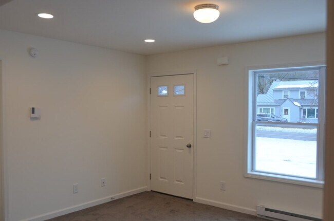 Building Photo - 268 James Monroe Ave