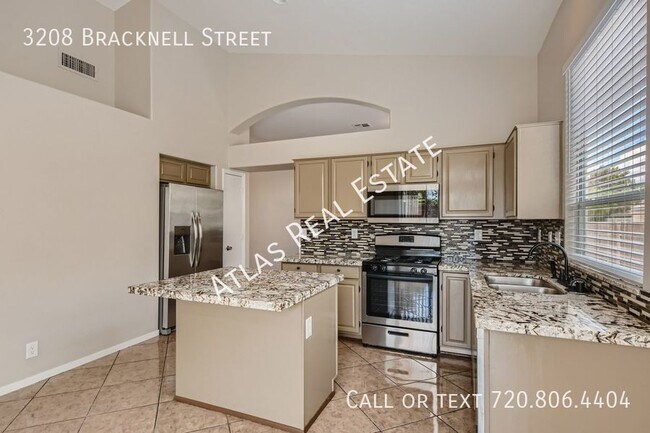 Building Photo - 3208 Bracknell Street