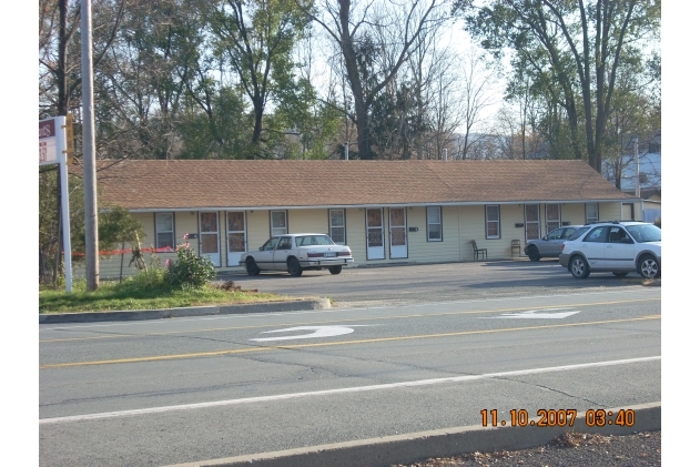 Primary Photo - Lebanon Valley Apartments