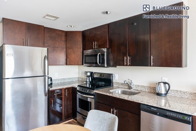 Foto del edificio - 1825 7th St NW