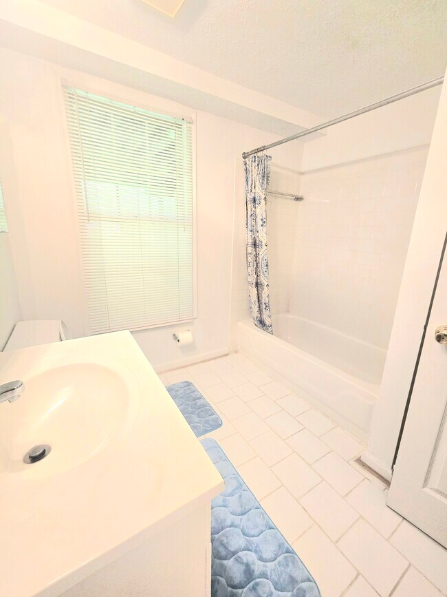 Foto del edificio - 14705 Dunwood Valley Dr