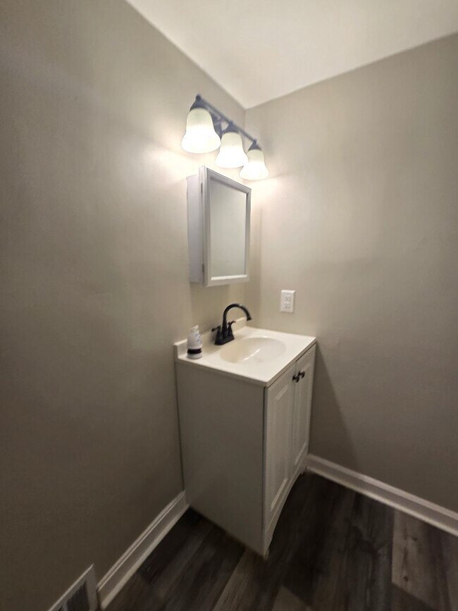 Foto del edificio - 1411 W North Ave