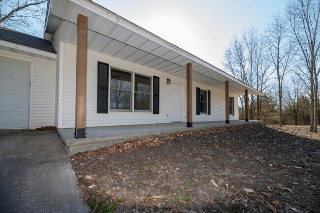 Foto del edificio - 7900 E St Charles Rd