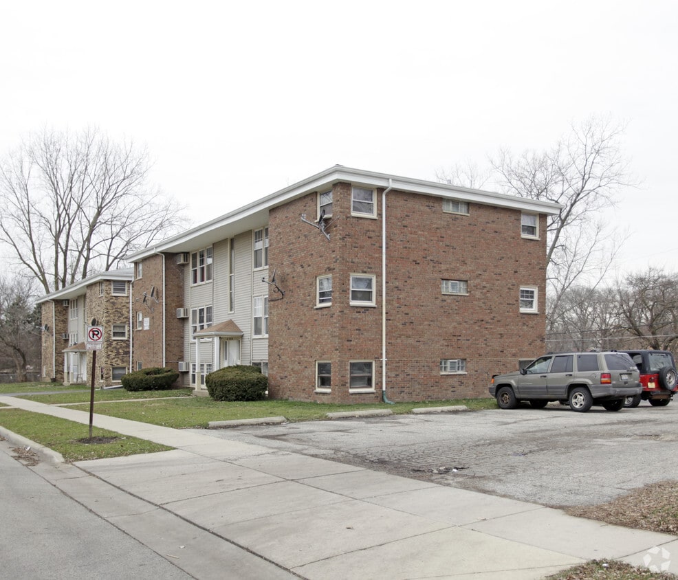 Primary Photo - 1114 Ash Dr