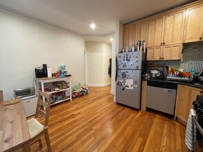 Building Photo - 191 Winthrop Rd