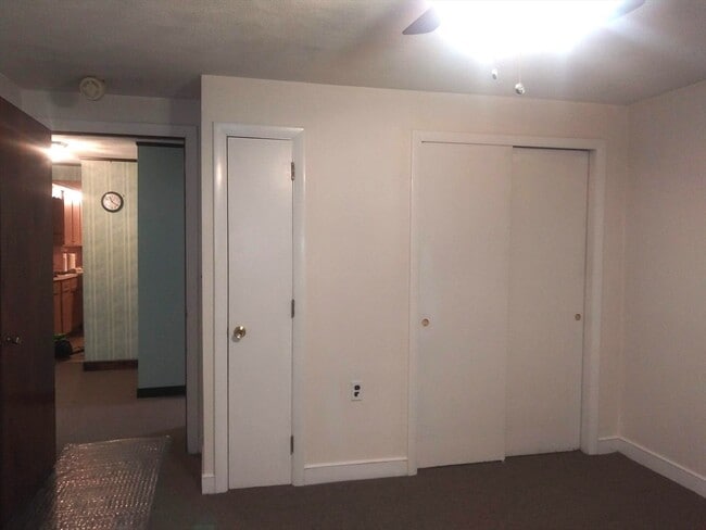 Foto del edificio - 43 Glenwood Ave