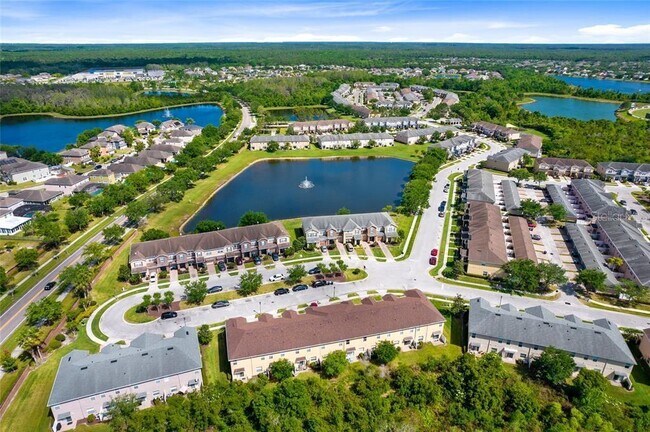 Building Photo - 16555 Cedar Crest Dr