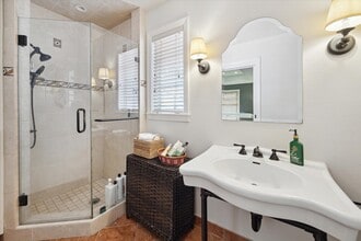 Building Photo - 1902 Chimney Rock Rd