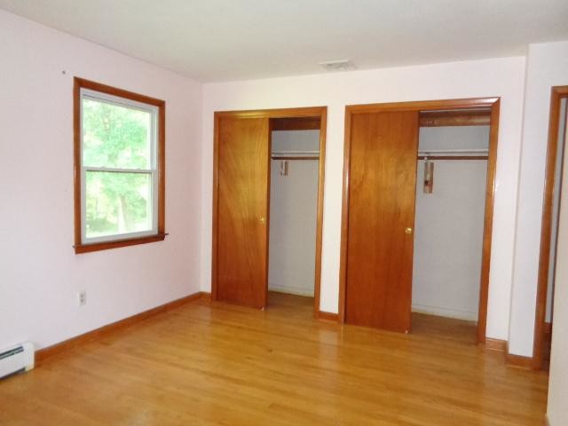 Building Photo - 3 bedroom in Cheshire CT 06410