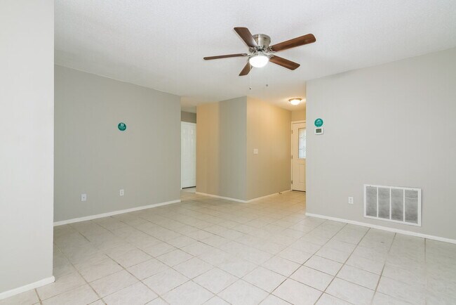 Foto del edificio - 545 5th St SE