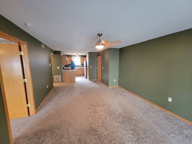 Foto del edificio - 10 Cherry Ct