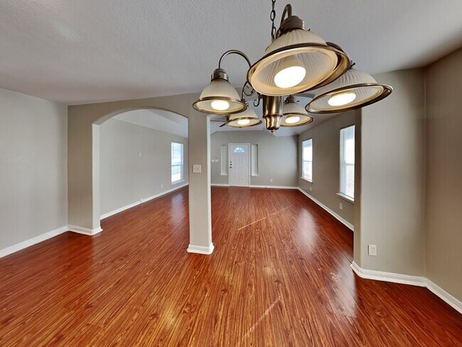 Building Photo - Great 3/2 Home!!