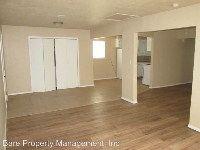 Building Photo - 813 E Hayes St