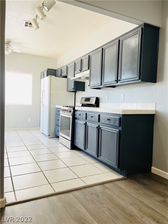 Foto del edificio - 1851 Hillpointe Rd