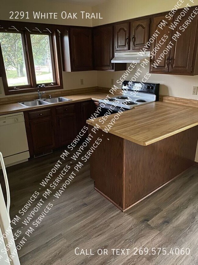 Building Photo - 2291 White Oak Trail