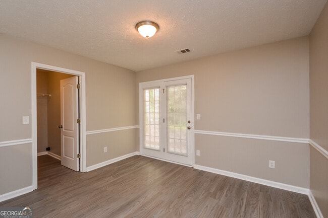 Building Photo - 129 Tillman Ct