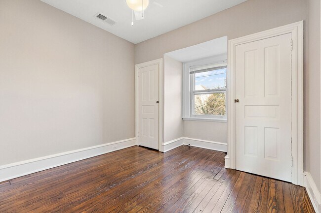 Foto del edificio - 1614 N Broom St