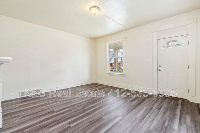 Foto del edificio - 814 Summit St