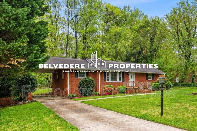 Building Photo - 2203 Oak Hill Dr