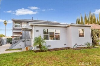 Building Photo - 716 W Glenoaks Blvd