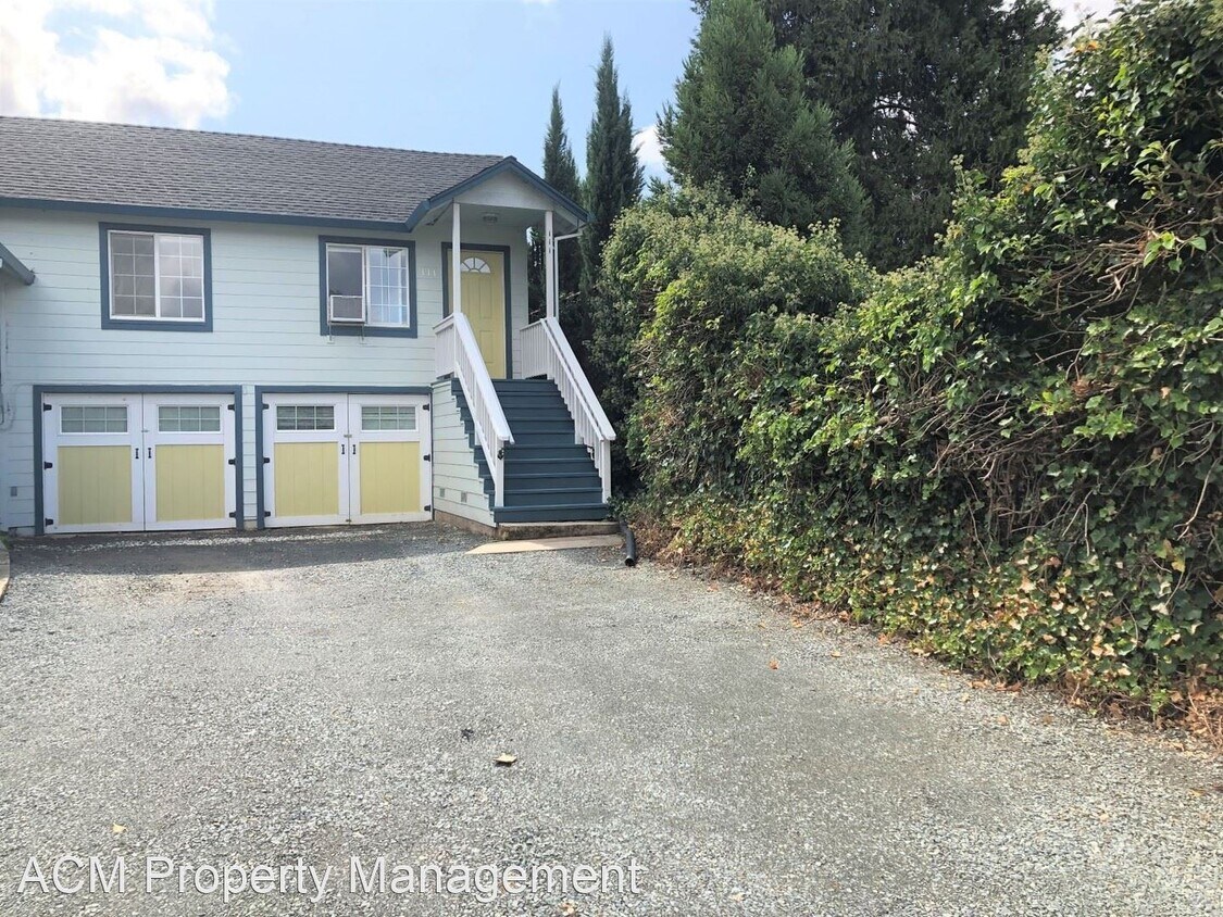 Primary Photo - 1 br, 1 bath House - 111 Florence Ave
