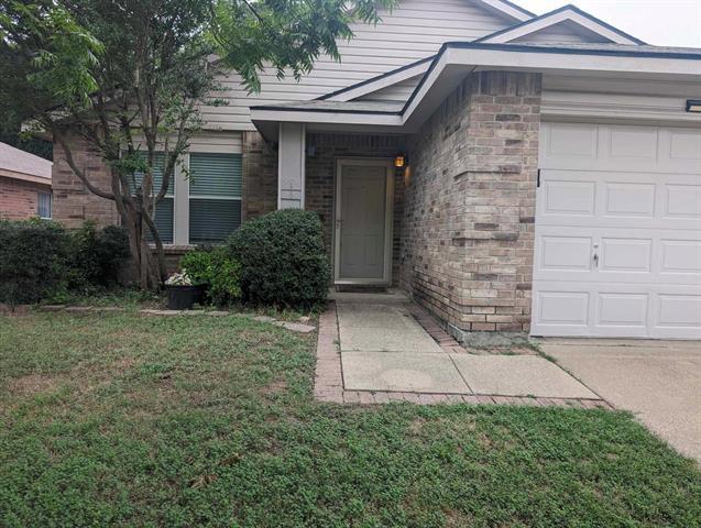 Foto principal - 5229 Bedfordshire Dr