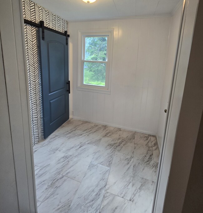 Building Photo - 399 Shawsheen Ave