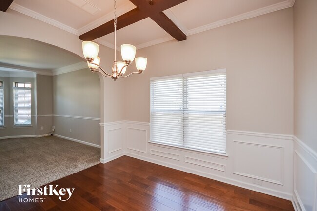 Building Photo - 1707 Carolina Pl SE