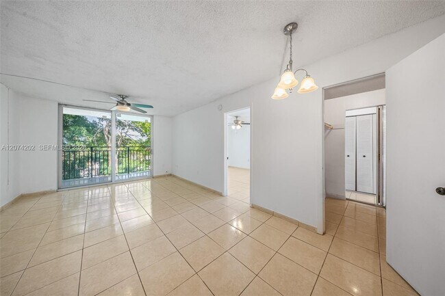 Foto del edificio - 14155 SW 87th St