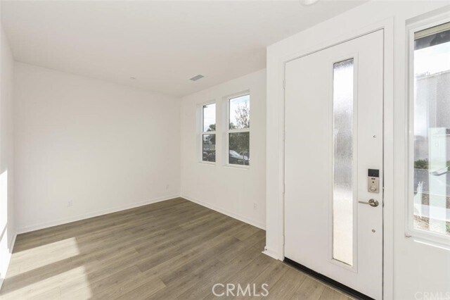 Building Photo - 109 Mirth