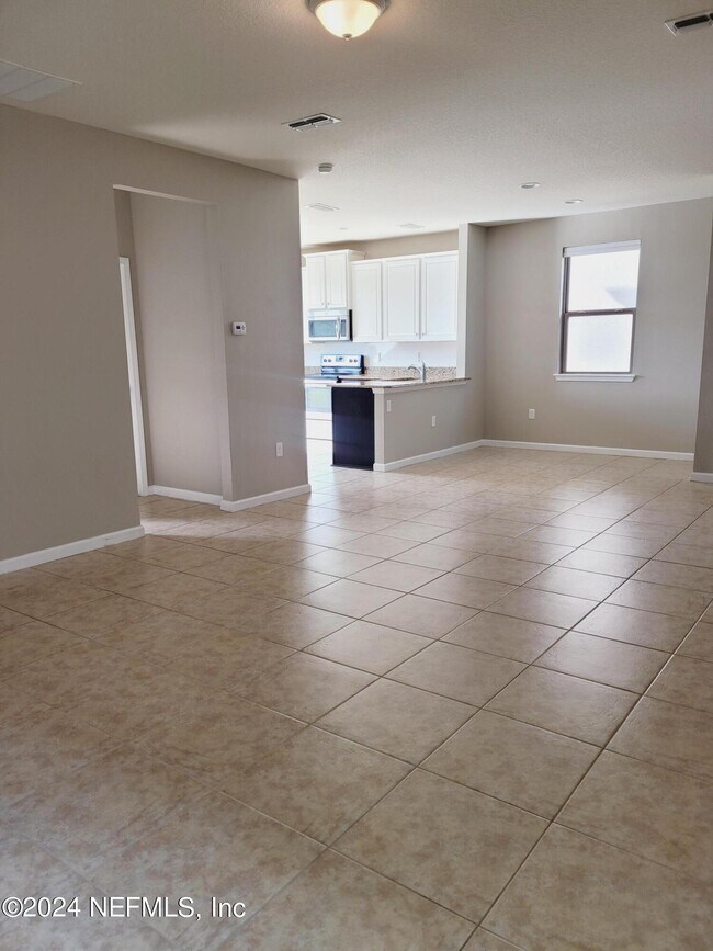 Building Photo - 14048 Corrine Cir