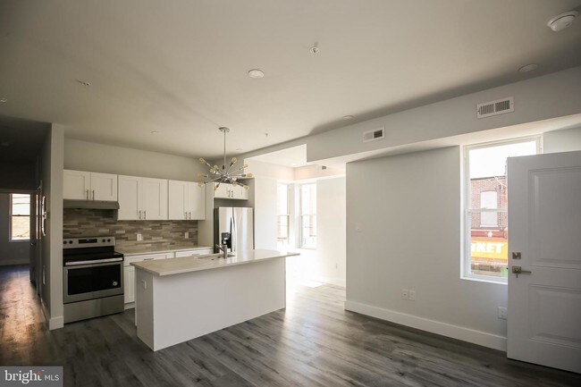 Foto del edificio - 537 N 35th St