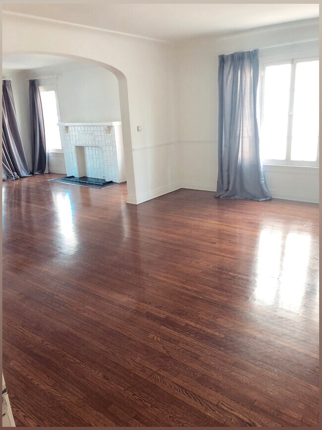 Foto del edificio - 1076 S Redondo Blvd