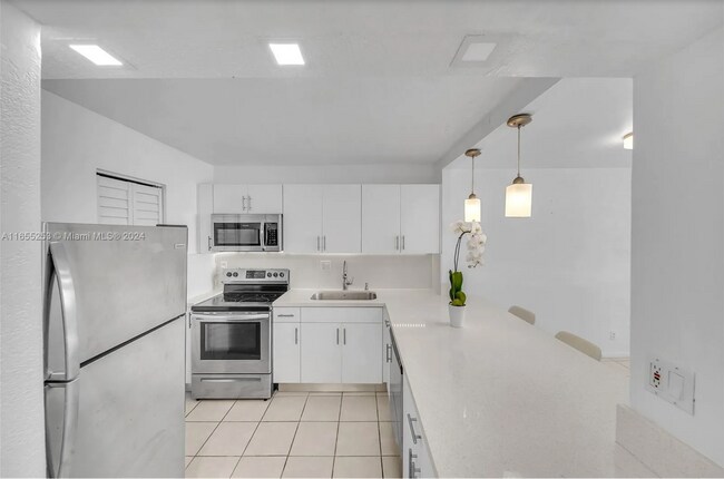 Building Photo - 2903 NE 163rd St