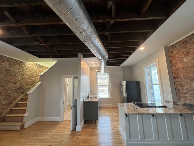 Foto del edificio - 4330 Spring Grove Ave