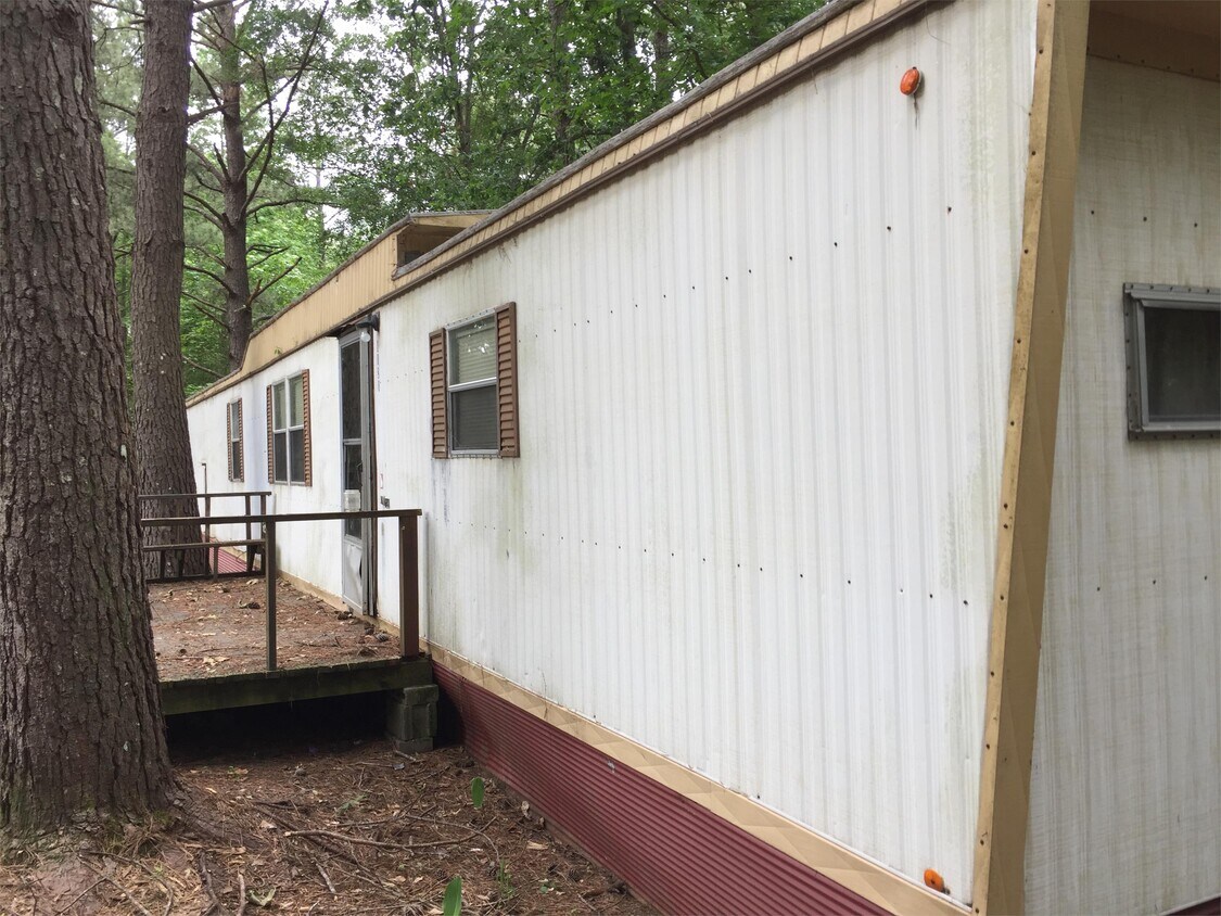 1080 Enoch Ln, Crystal Springs, MS 39059 House Rental in Crystal Springs, MS