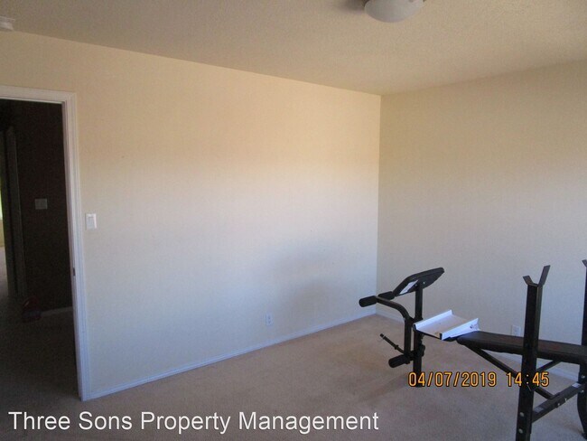 Building Photo - 4 br, 3 bath House - 6120 Cielo Grande